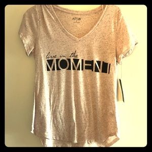 New with tags cute vneck tee!